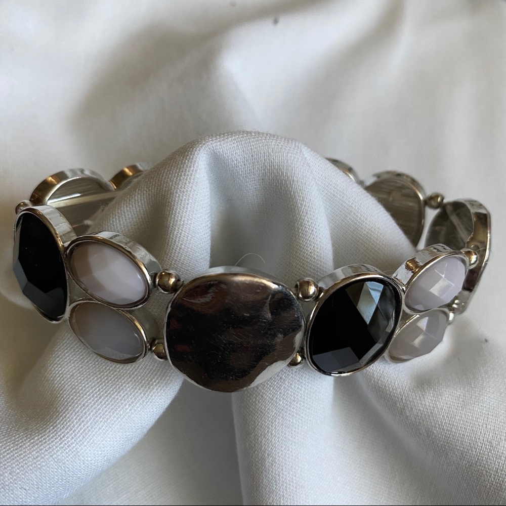 Stretch Bracelet Gray Black And Silver